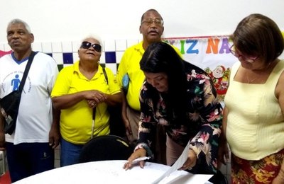 Semudh entrega equipamentos para a Escola de Cegos Ciro Acioly
