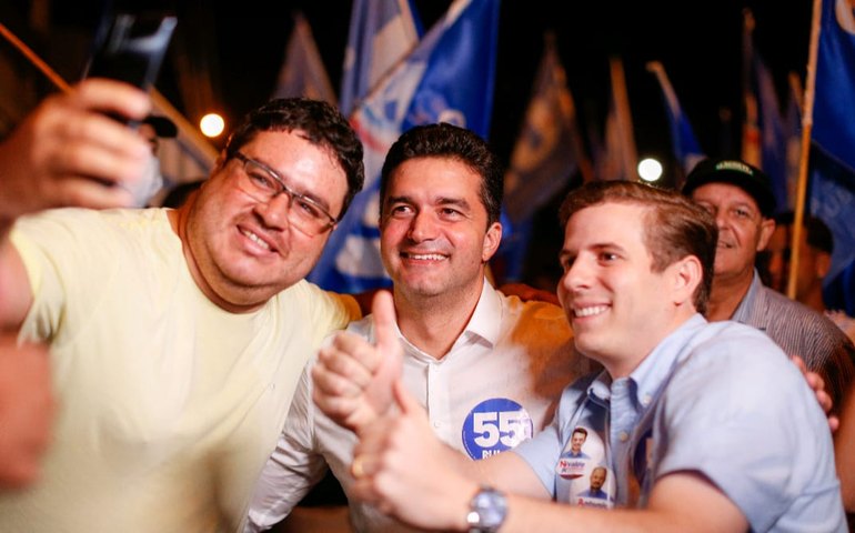 Rui Palmeira e Arthur Albuquerque iniciam campanha nas Nações Unidas e nas ruas da Santa Lúcia em Maceió