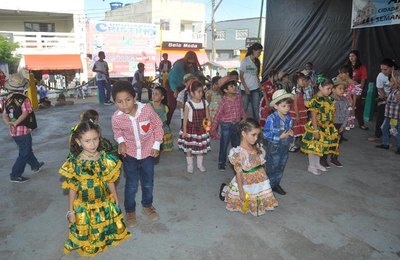 Alunos se apresentam em mais uma edição da Semana Cultural de Anadia  