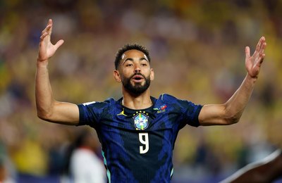 Brasil resolve o jogo no primeiro tempo e vence o Haiti