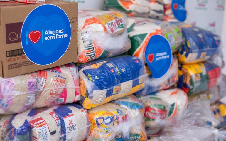 Grupo Alimentação e Bebidas sobe 1,34% em novembro ante alta de 0,87% em outubro no IPCA-15