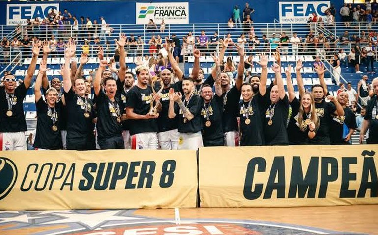 Sesi Franca bate Flamengo no Pedrocão e fatura o bicampeonato da Copa Super 8