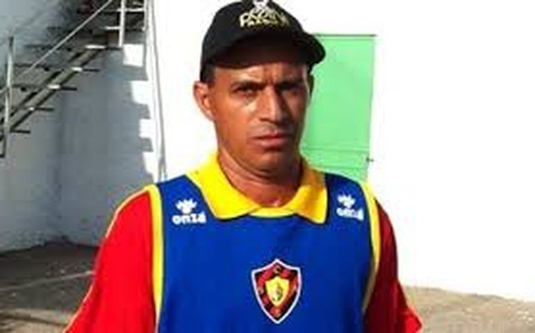 Coruripe apresenta novo técnico e elenco para a disputa da Série D