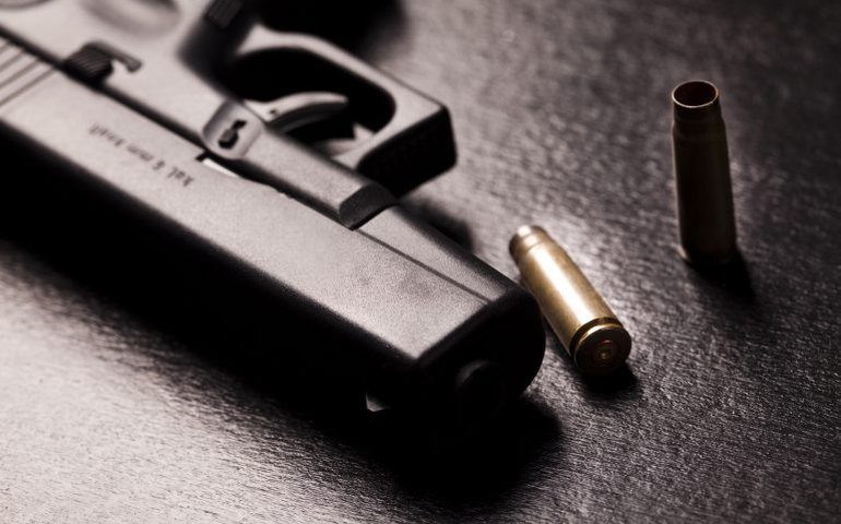 Lei amplia porte de arma para policiais legislativos estaduais