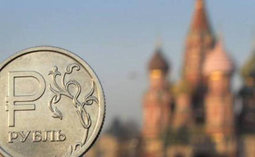 PIB da Rússia no 1º trimestre recua 0,7% na comparação anual na leitura final