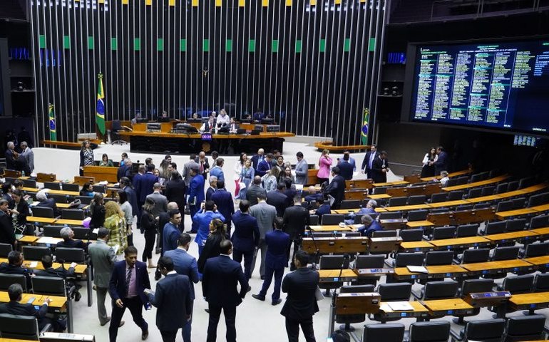 Câmara aprova alterações em acordo do Fundo Financeiro para Desenvolvimento da Bacia do Prata