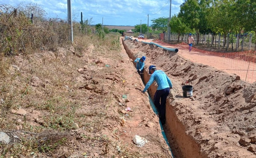 Casal amplia abastecimento rural para atender novas comunidades em Estrela de Alagoas