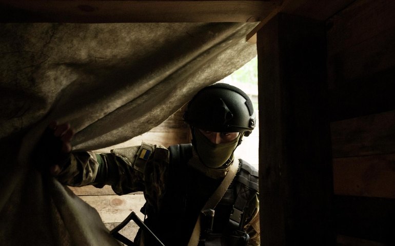 Especialistas da OTAN podem deixar Ucrânia em caso de ataque russo, alerta analista