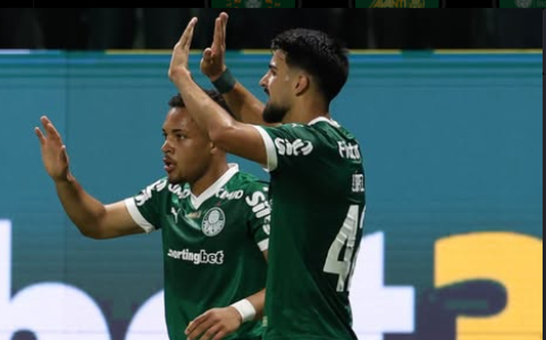 Palmeiras supera Arsenal e fatura mais de R$ 3 bilhões com vendas na última década