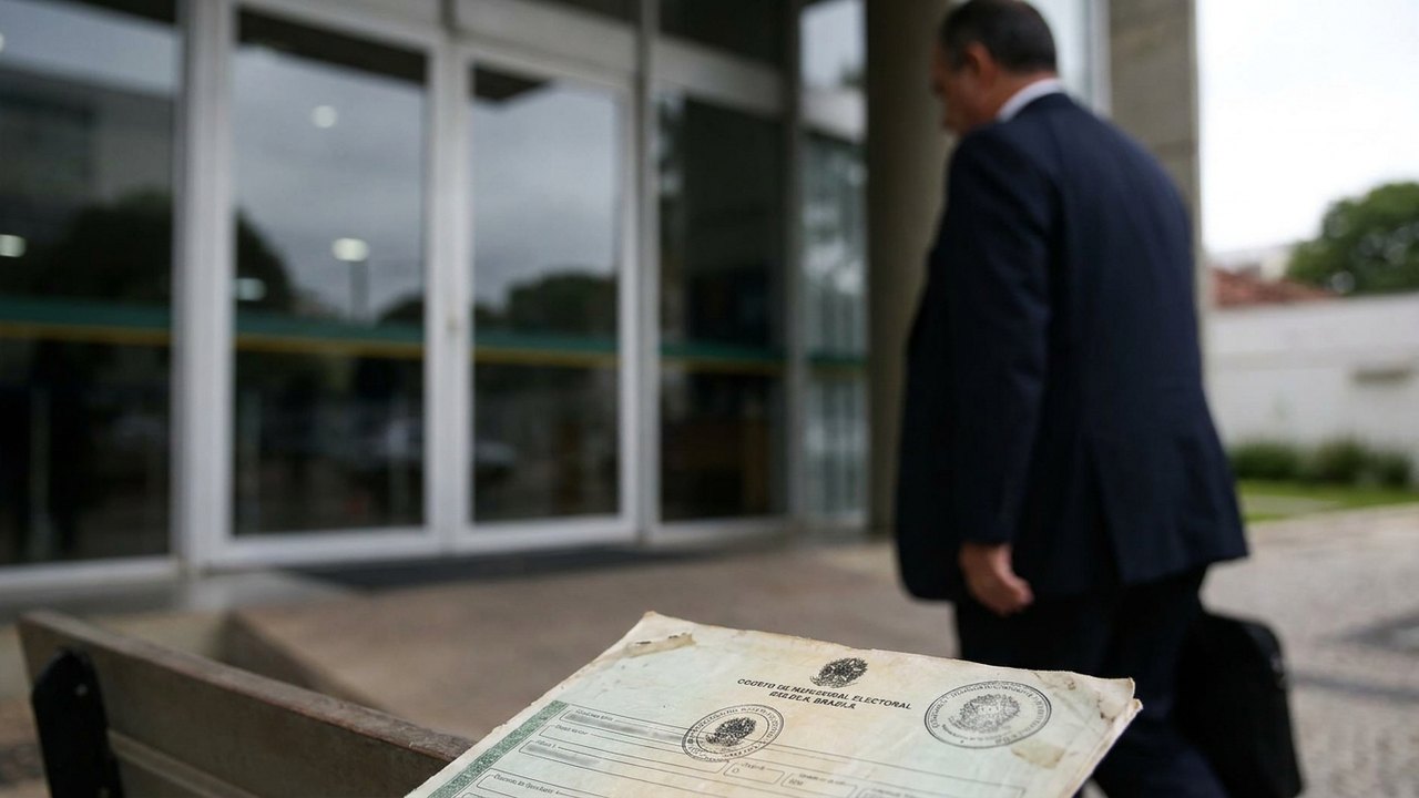 O que pode tornar alguém inelegível? Entenda as regras da Lei da Ficha Limpa