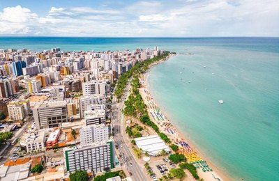 Maceió se consolida como um dos destinos mais procurados do Nordeste, segundo a CVC