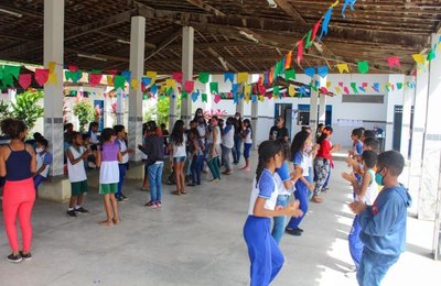 Concurso de Quadrilha Matuta resgata e fortalece tradição junina das escolas municipais da capital
