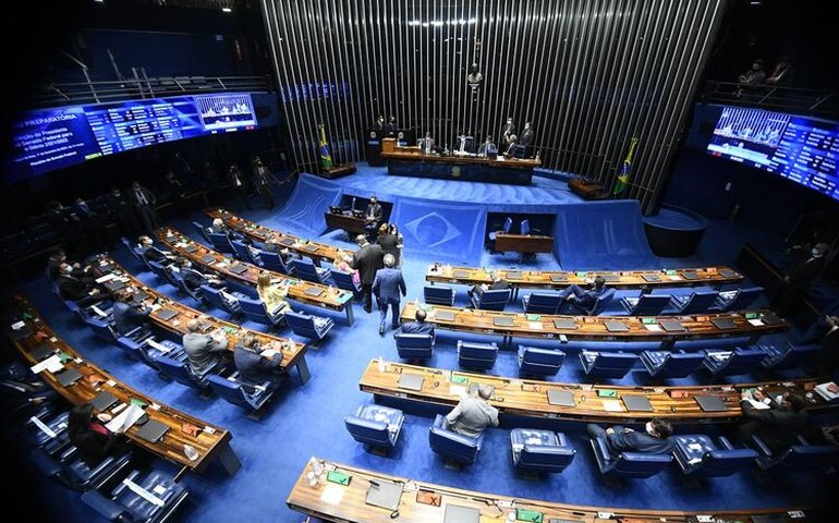 Senado aprova em dois turnos PEC dos Precatórios