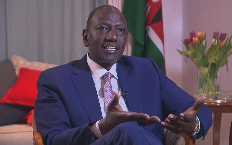 Presidente do Quênia descarta projeto de aumento de impostos após violência em protestos: 'O povo falou'