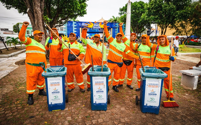 Agentes de limpeza recolheram mais de 120 toneladas de resíduos no Carnaval