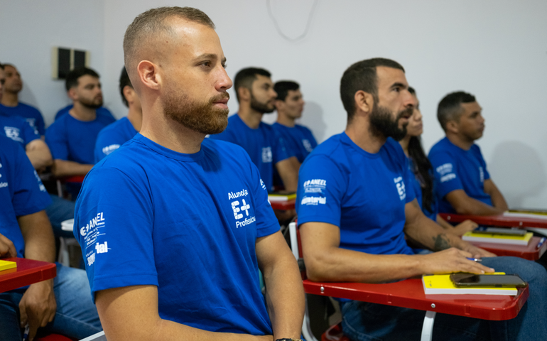 Equatorial Alagoas inicia curso de formação de eletricistas em Arapiraca e Santana do Ipanema