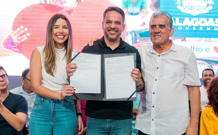 Paulo Dantas inaugura revitalização de mais um trecho da orla de Pão de Açúcar