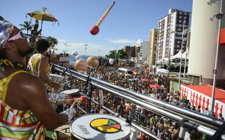 Festival de Verão de Salvador divulga line-up e homenagem aos 40 anos de axé music