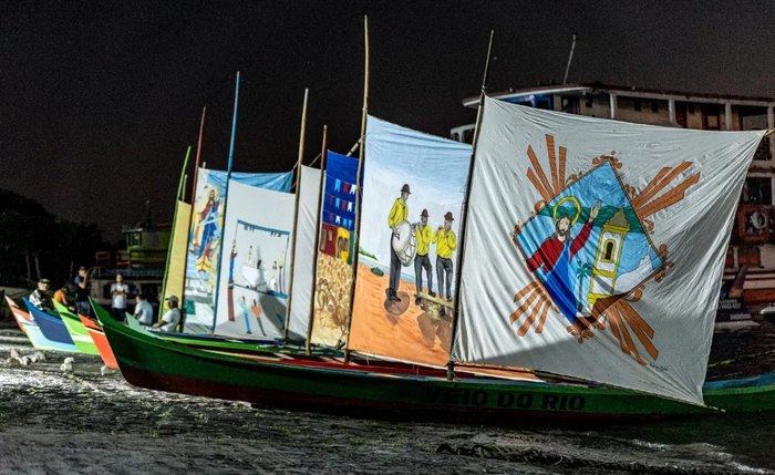 Arte nas velas das embarcações encantam público em Penedo