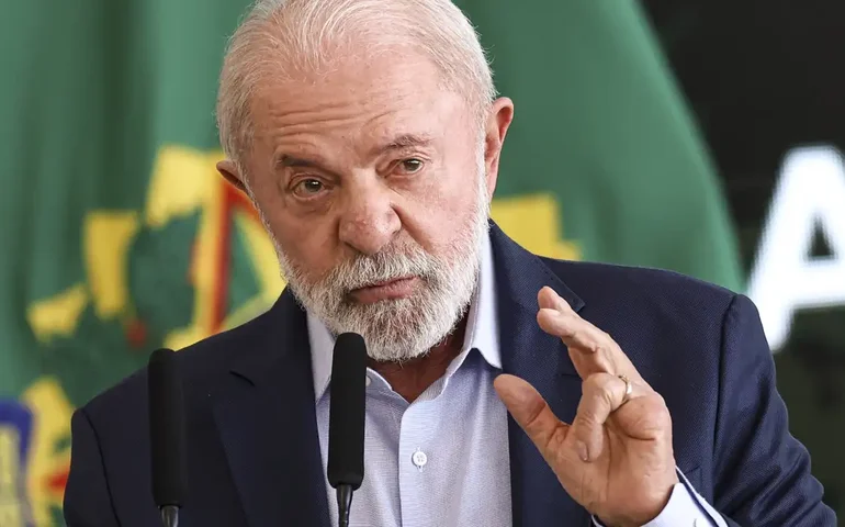 Em Roma, Lula defende imposto global de 2% sobre super-ricos em cúpula contra fome