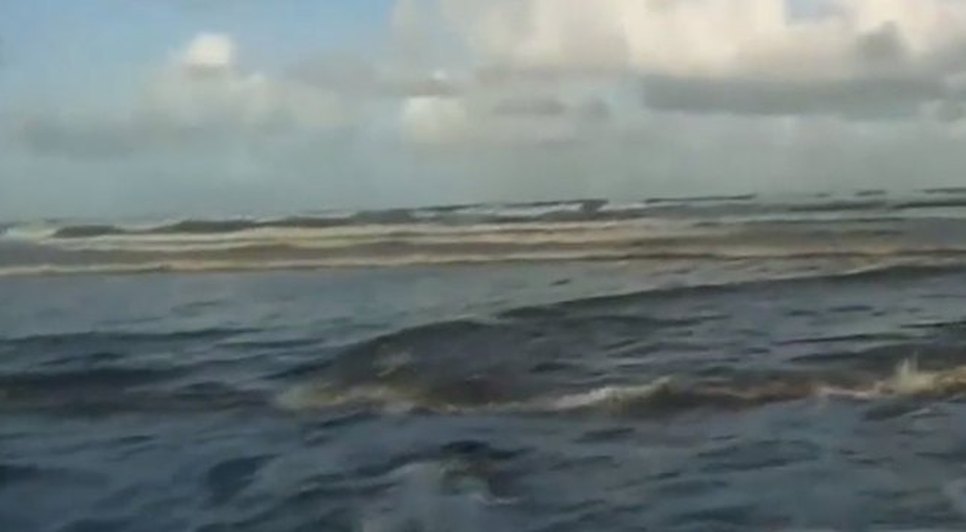 mau-tempo-marinha-emite-alerta-de-ressaca-com-ondas-de-25-metros-em-sergi / Foto: Reprodução/ r7