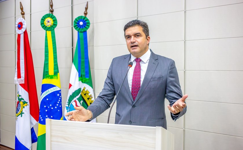 Cobrança ilegal: taxa de esgoto pela BRK é motivo de denúncia de Rui na Câmara