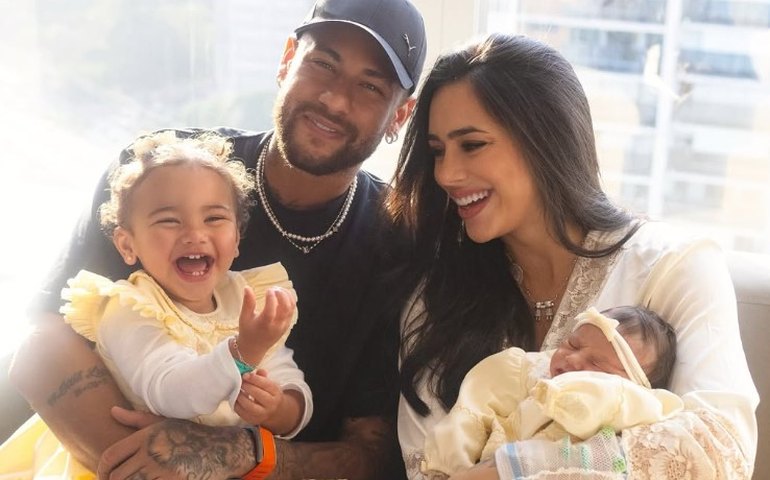 Neymar e Bruna Biancardi mostram 1º encontro das filhas, Mel e Mavie