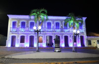 Decoração natalina e apresentações culturais marcarão o início do “Acender das Luzes” em Marechal