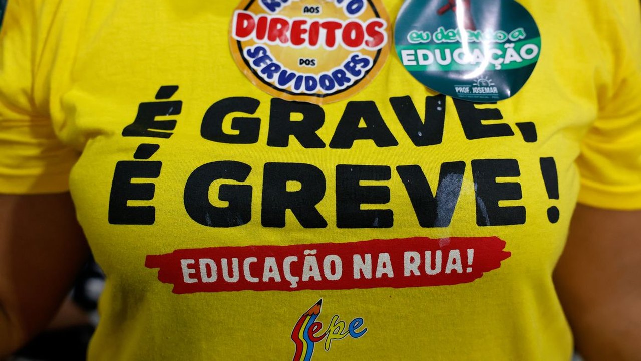 Profissionais da educação pública do Rio fazem paralisação nesta quinta-feira