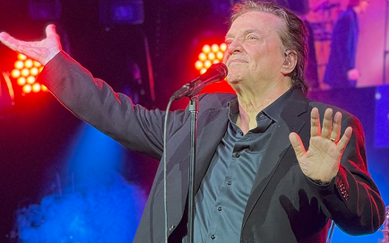 Fábio Jr. se apresenta neste sábado na nova casa de shows Suhai Music Hall, em São Paulo