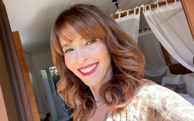 Deborah Evelyn relembra casamento com marido alemão, morto em 2023: ‘Casei com o homem dos meus sonhos’