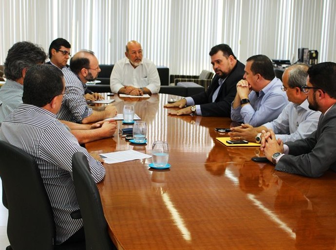 Fiea reúne Anoreg e setor da construção civil para definir taxas cartoriais em AL