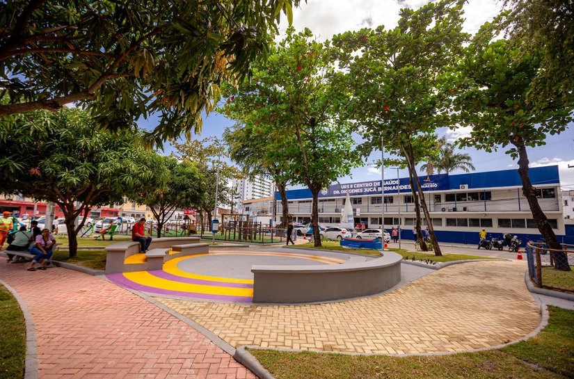 JHC entrega Centro de Saúde e Praça da Maravilha e reforça compromisso com a qualidade de vida dos maceioenses