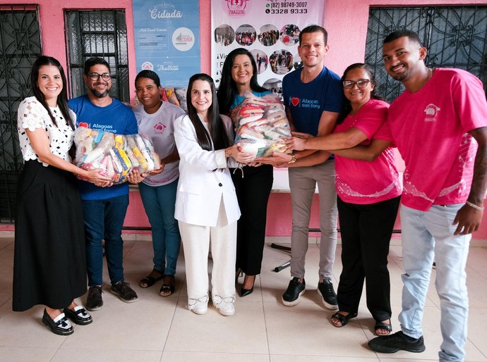 93ª doação do Alagoas Sem Fome beneficia instituição no Jardim Petrópolis