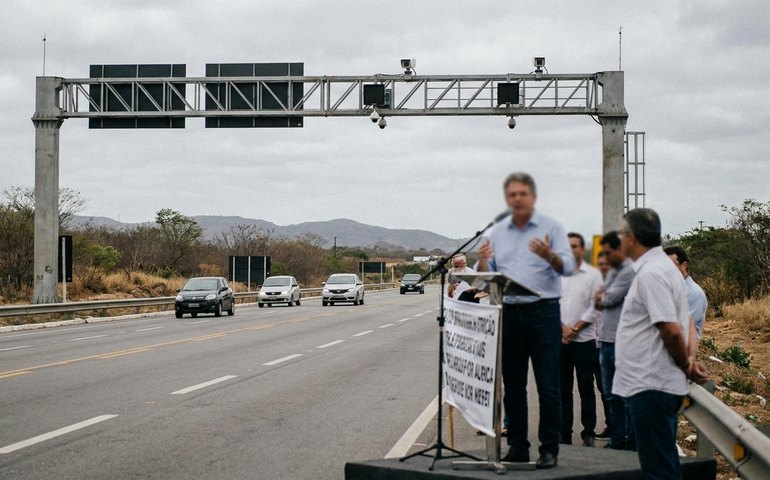 Pedágio ‘free flow’ vira tema de embate na pré-campanha nos estados e passa a ser usado por aliados de Lula