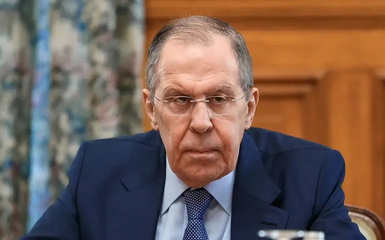 Em reunião do G20 no Brasil, Lavrov concede entrevista coletiva apenas para russos