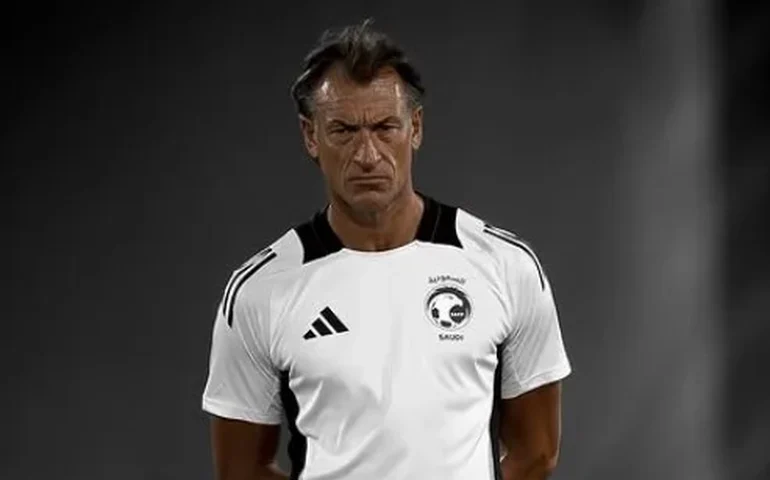 Arábia Saudita demite Hervé Renard e deve apostar em técnico grego para a Copa