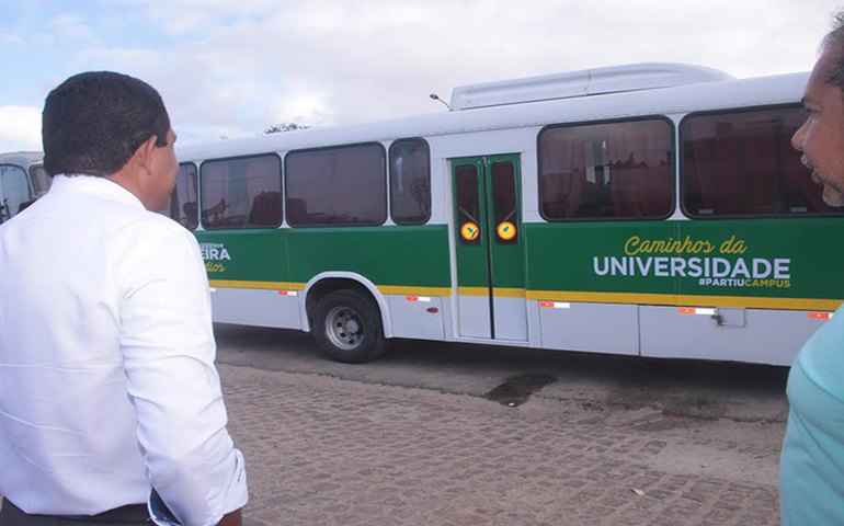 Lançamento do programa aconteceu nesta segunda-feira, em Palmeira dos Índios