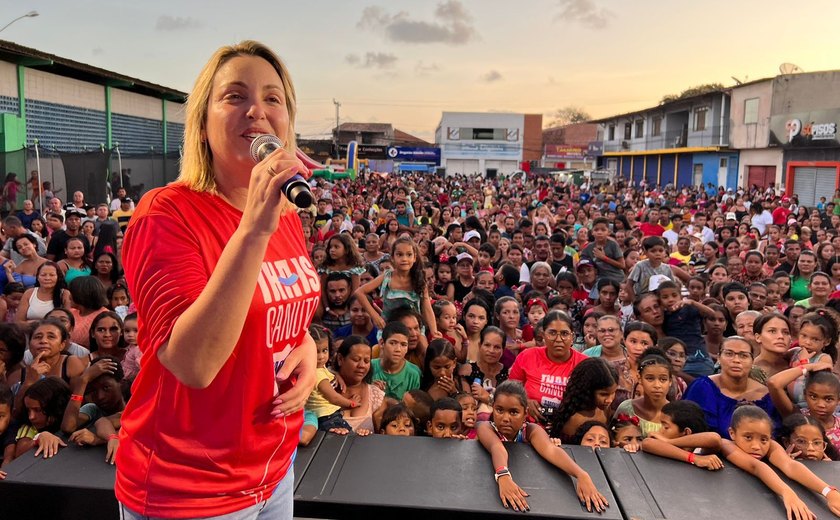 Milhares de crianças brincam durante dois dias com Thais Canuto