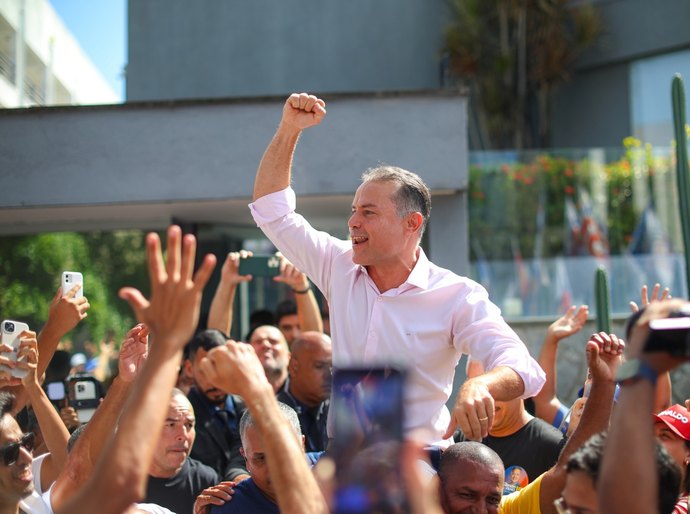 Após nova ausência de JHC, Renan Filho apresenta propostas para 6 áreas na TV Pajuçara
