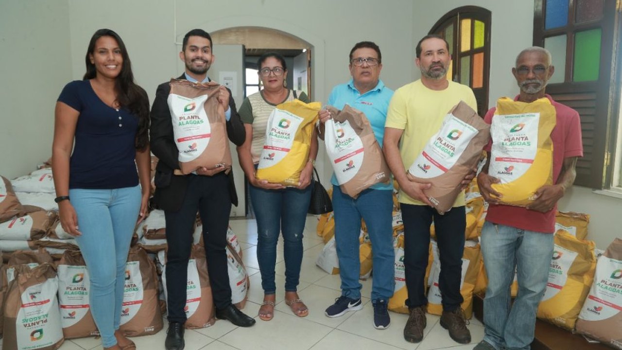 Prefeitura de Penedo e Governo de Alagoas investem na agricultura familiar