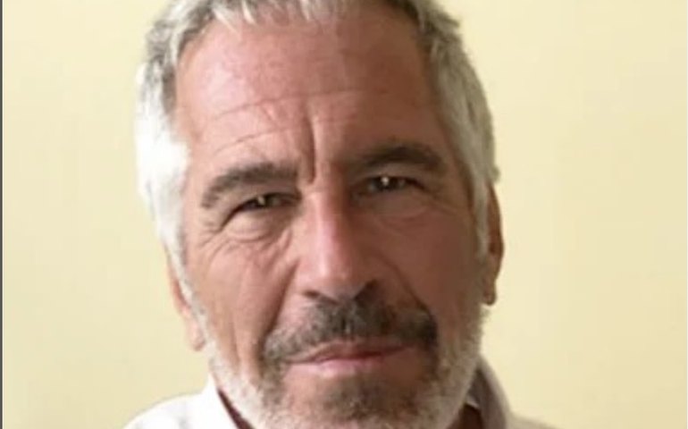 Caso Jeffrey Epstein: vítima alega que bilionário gravava e guardava vídeos íntimos de relações sexuais de famosos