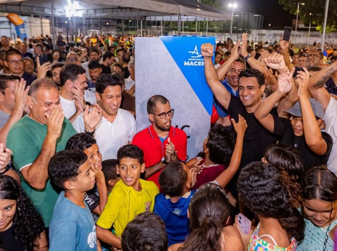 JHC inaugura Parque Linear e beneficia 90 mil pessoas no Benedito Bentes