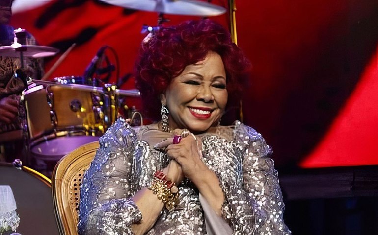 Exposição celebra mais de 50 anos de carreira da cantora Alcione