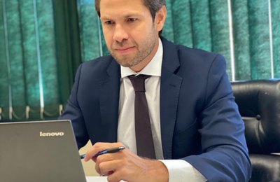 Projeto de Pedro Vilela que beneficia microempreendedoras começa a ser analisado por comissões