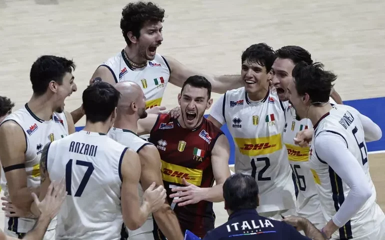 Itália vence 3ª partida na VNL e sobe na classificação geral