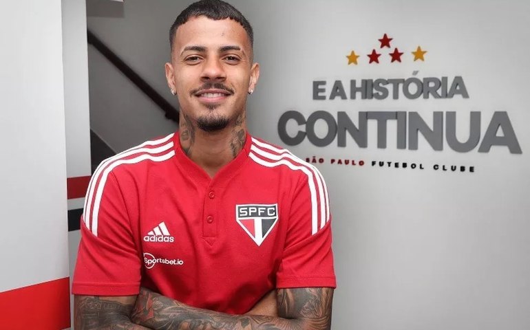 Diego Costa treina e reduz preocupação do São Paulo após lesão de Miranda