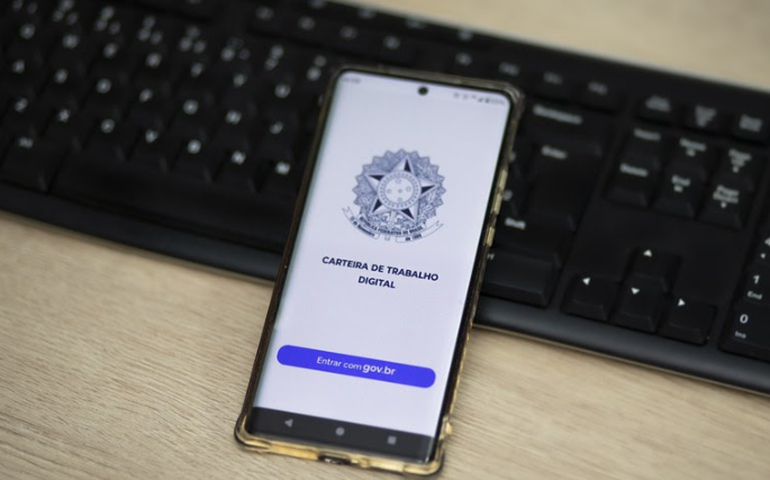 Alagoas abre mais de 300 novos postos formais de trabalho em maio