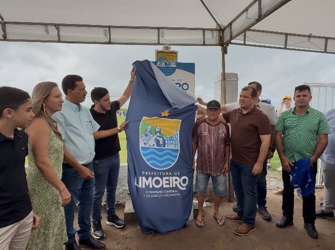 Marlan Ferreira entrega novas obras e reforça o desenvolvimento em Limoeiro de Anadia