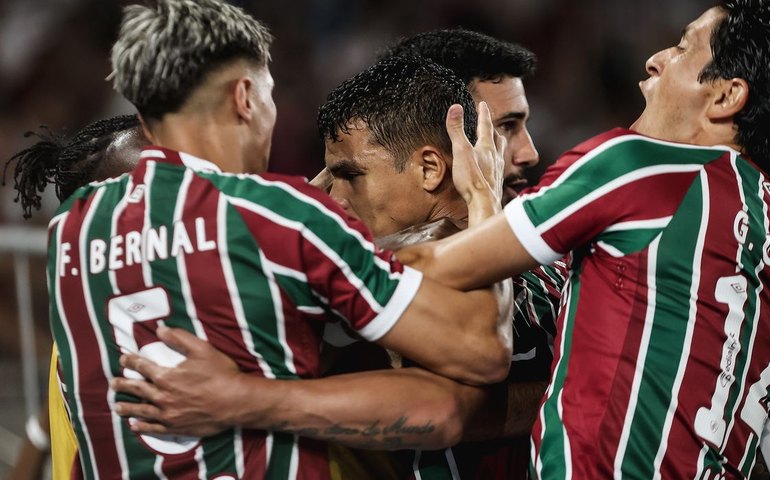 Fluminense quebra jejum de vitórias e vence o Botafogo por  2 a 0